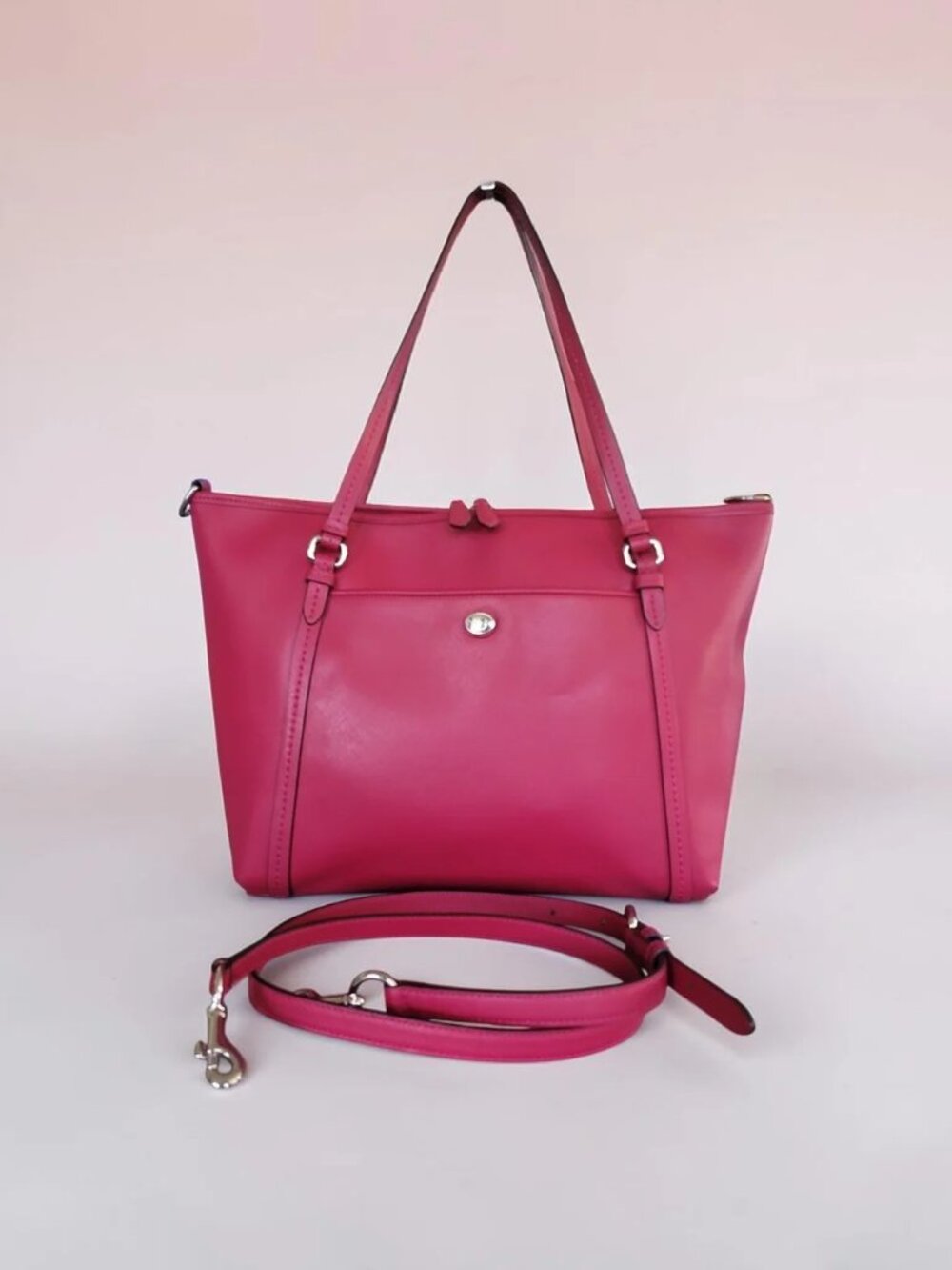Like New Coach Red Leather Shoulder Bag Purse